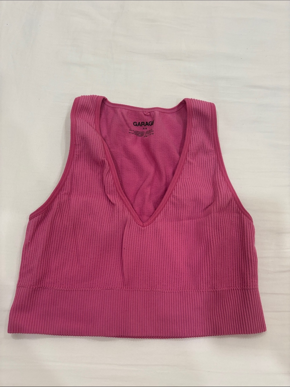 Garage Ribbed V-Neck Cropped Tank Top - Pink